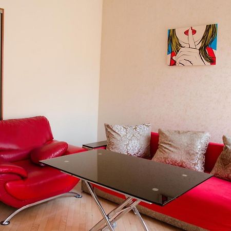 Svobody Avenue Apartment Lviv Luaran gambar